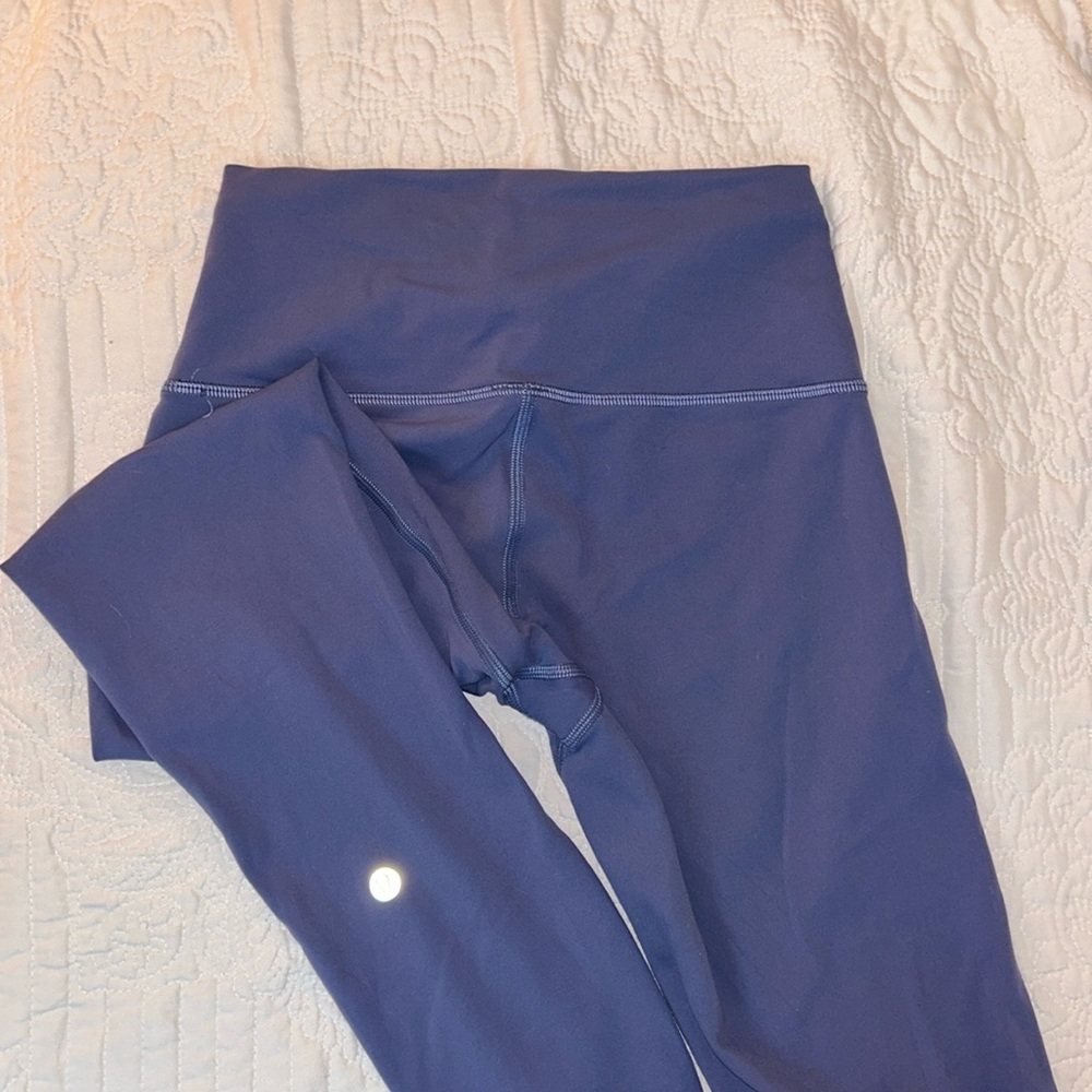 Size 6 Wunder Train High-Rise Legging 25” in Oasis Blue
